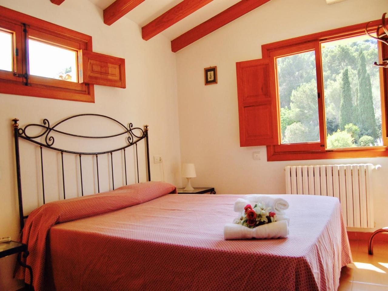 Villa Mountain Villas: Family-friendly Retreat For Active Travelers Port de Pollenca